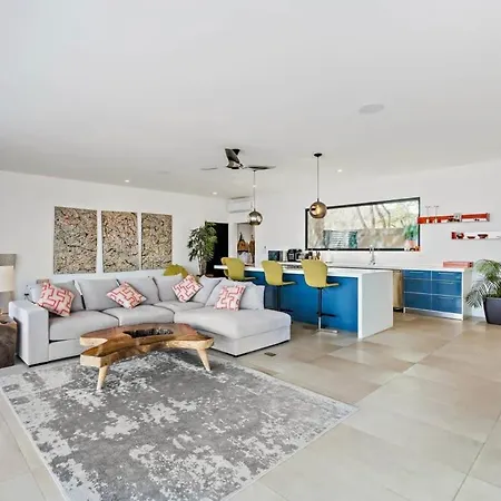 5-Bd Beauty With Pool Above Potrero Villa